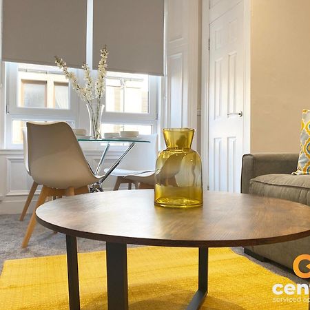 Central Serviced Apartments - Cosy 1 Bedroom - Modern - Close To Transport Links - Quiet Neighbourhood - Fast Wifi - Fully Equipped - Smart Tvs In All Rooms - Monthly Stays Welcome - Free Street Parking - Ideal Relocation To Dundee Accommodation Zewnętrze zdjęcie