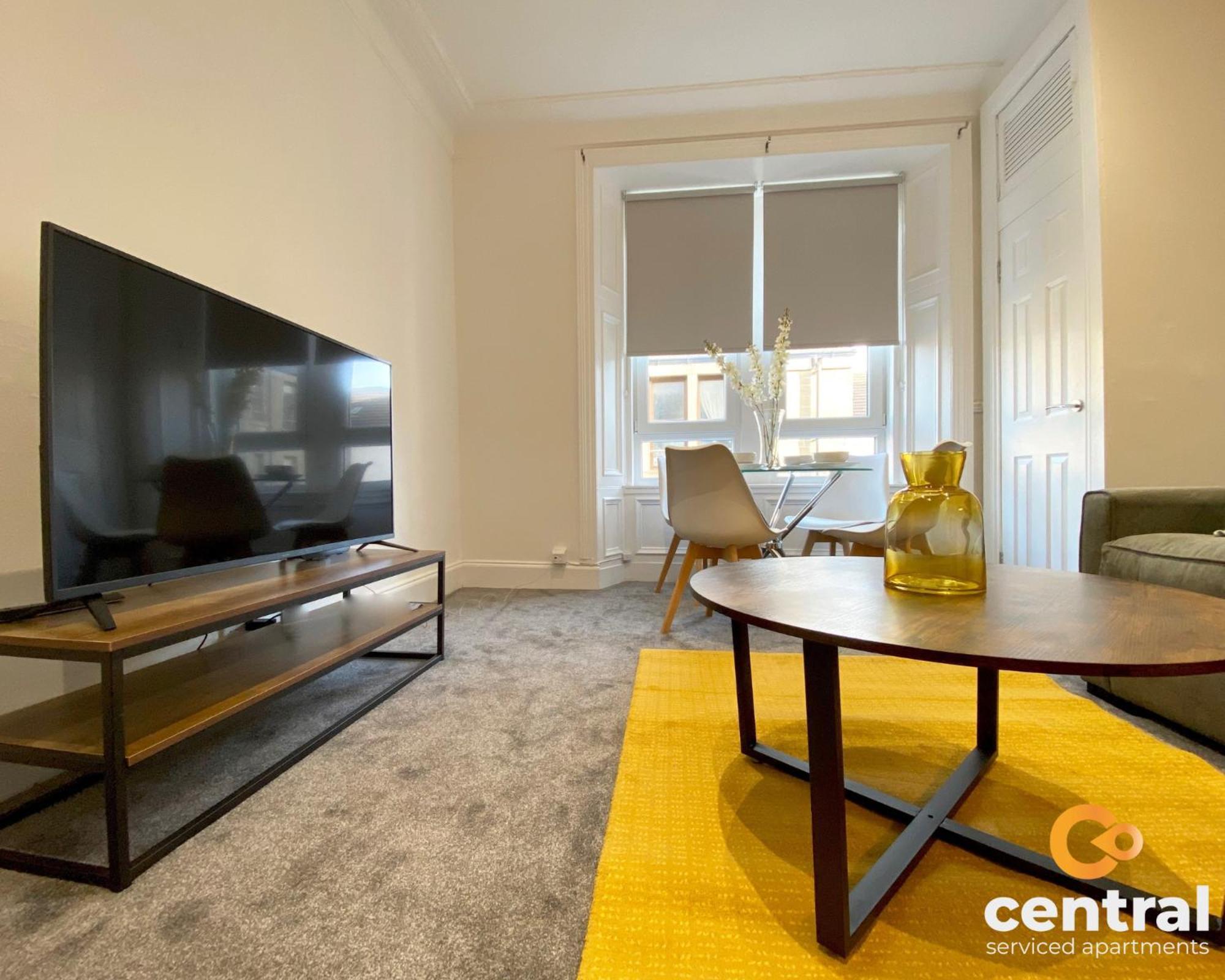 Central Serviced Apartments - Cosy 1 Bedroom - Modern - Close To Transport Links - Quiet Neighbourhood - Fast Wifi - Fully Equipped - Smart Tvs In All Rooms - Monthly Stays Welcome - Free Street Parking - Ideal Relocation To Dundee Accommodation Zewnętrze zdjęcie