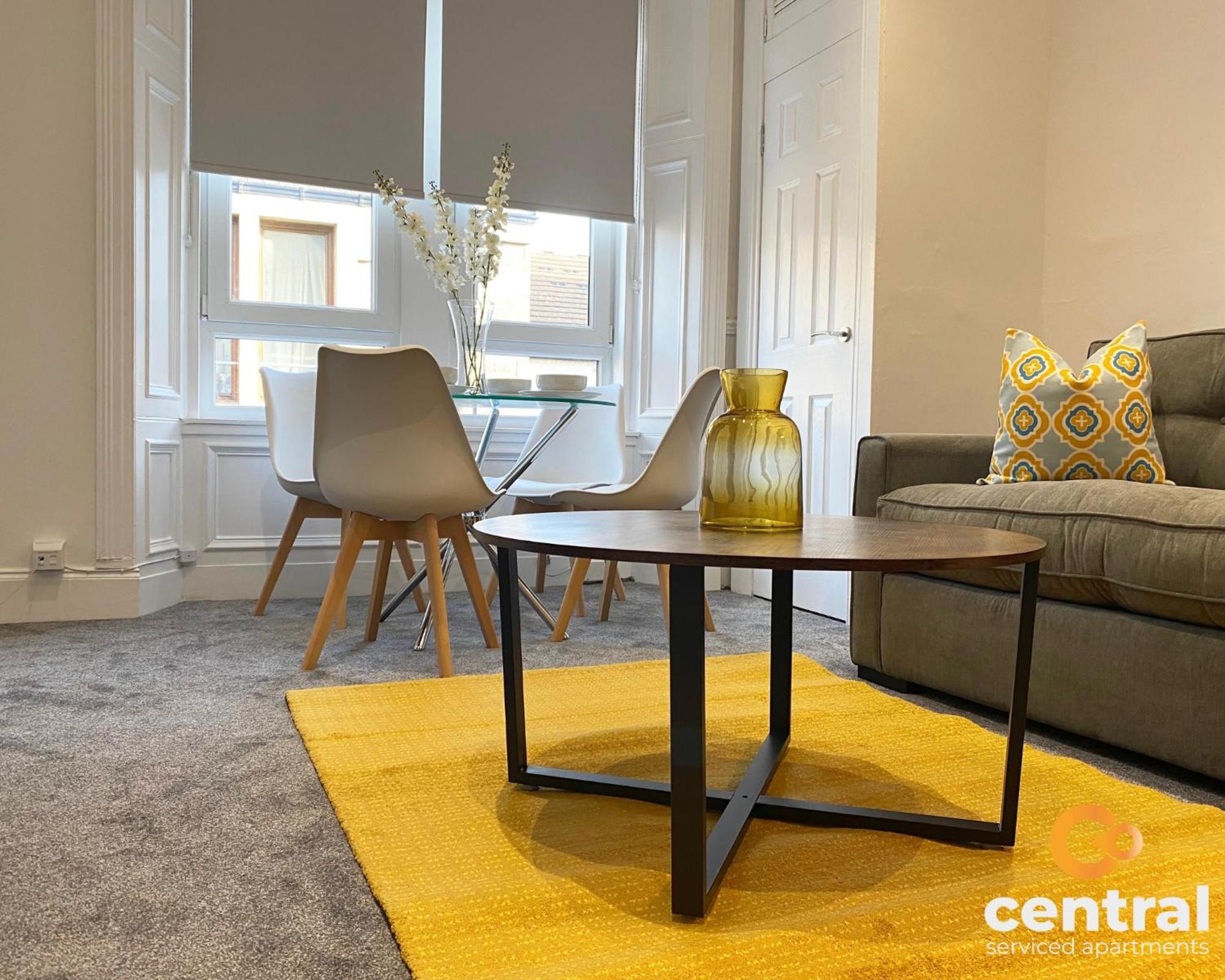 Central Serviced Apartments - Cosy 1 Bedroom - Modern - Close To Transport Links - Quiet Neighbourhood - Fast Wifi - Fully Equipped - Smart Tvs In All Rooms - Monthly Stays Welcome - Free Street Parking - Ideal Relocation To Dundee Accommodation Zewnętrze zdjęcie
