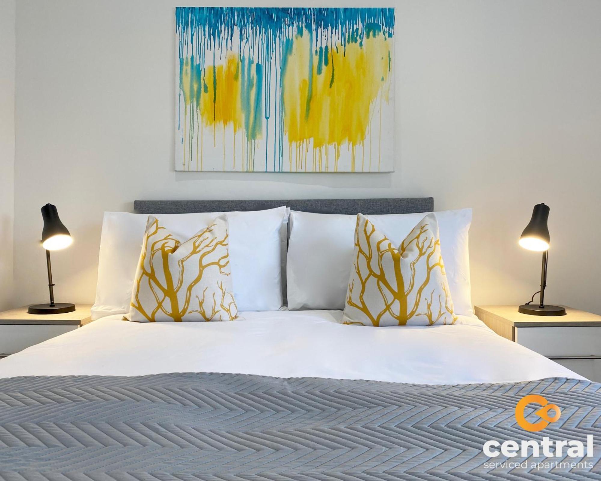 Central Serviced Apartments - Cosy 1 Bedroom - Modern - Close To Transport Links - Quiet Neighbourhood - Fast Wifi - Fully Equipped - Smart Tvs In All Rooms - Monthly Stays Welcome - Free Street Parking - Ideal Relocation To Dundee Accommodation Zewnętrze zdjęcie